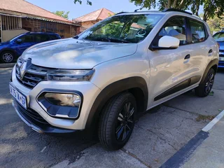 2024 RENAULT KWID CLIMBER 1.0 MANUAL TRANSMISSION IN EXCELLENT CONDITION