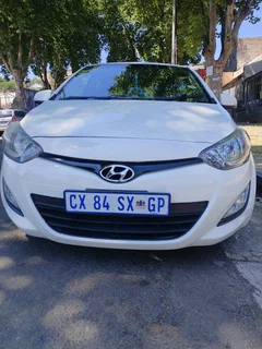 2014 HYUNDAI I20 MANUAL TRANSMISSION 1.4 IN EXCELLENT CONDITION