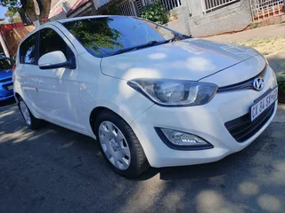 2014 HYUNDAI I20 MANUAL TRANSMISSION 1.4 IN EXCELLENT CONDITION