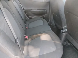 2014 HYUNDAI I20 MANUAL TRANSMISSION 1.4 IN EXCELLENT CONDITION