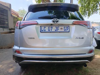 2016 TOYOTA RAV4 MANUAL TRANSMISSION IN EXCELLENT CONDITION WITH REVERSE CAMERA AND SENSORS