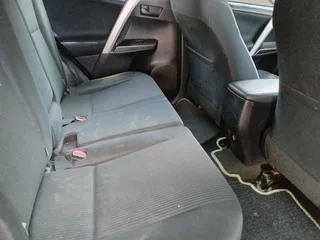 2016 TOYOTA RAV4 MANUAL TRANSMISSION IN EXCELLENT CONDITION WITH REVERSE CAMERA AND SENSORS