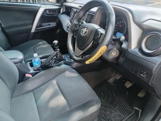 2016 TOYOTA RAV4 MANUAL TRANSMISSION IN EXCELLENT CONDITION WITH REVERSE CAMERA AND SENSORS
