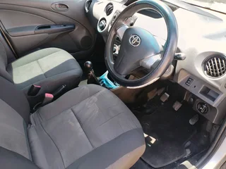 2020 TOYOTA ETIOS HATCHBACK 1.5 MANUAL TRANSMISSION IN EXCELLENT CONDITION WITH SPARE KEYS