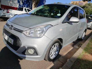 2014 HYUNDAI I10 GRAND 1.2 MANUAL TRANSMISSION IN EXCELLENT CONDITION
