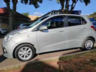 2014 HYUNDAI I10 GRAND 1.2 MANUAL TRANSMISSION IN EXCELLENT CONDITION