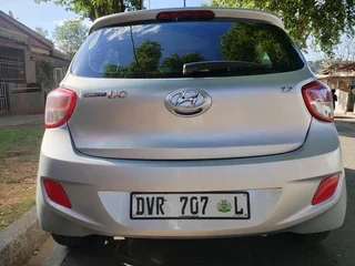 2014 HYUNDAI I10 GRAND 1.2 MANUAL TRANSMISSION IN EXCELLENT CONDITION