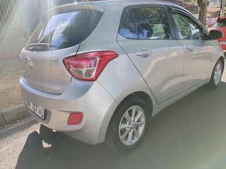 2014 HYUNDAI I10 GRAND 1.2 MANUAL TRANSMISSION IN EXCELLENT CONDITION