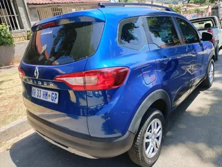 2022 RENAULT TRIBER 1.0 MANUAL TRANSMISSION IN EXCELLENT CONDITION WITH SERVICE BOOK