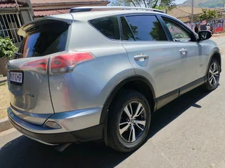 2017 TOYOTA RAV4 AUTOMATIC TRANSMISSION IN EXCELLENT CONDITION