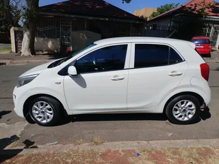 2018 KIA PICANTO 1.0 MANUAL TRANSMISSION IN EXCELLENT CONDITION