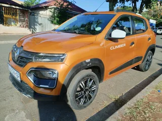 2022 RENAULT KWID CLIMBER 1.0 MANUAL TRANSMISSION IN EXCELLENT CONDITION WITH SERVICE BOOK