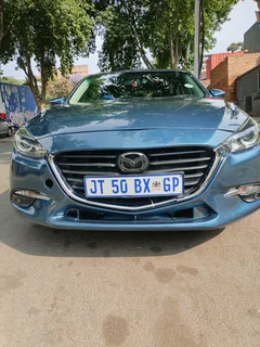 2018 Mazda 3 Manual Transmission With Screen Display And Leather Seats In Excellent Condition