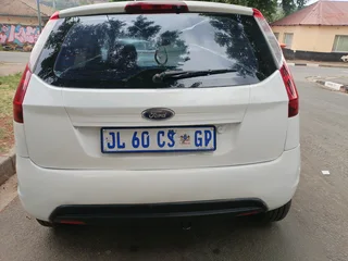 2011 FORD FIGO 1.4 MANUAL TRANSMISSION IN EXCELLENT CONDITION