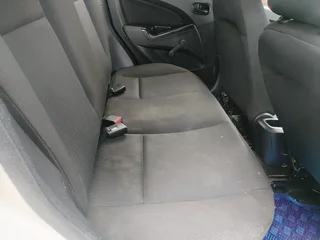 2011 FORD FIGO 1.4 MANUAL TRANSMISSION IN EXCELLENT CONDITION