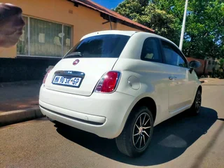 2017 FIAT 500 AUTOMATIC TRANSMISSION IN EXCELLENT CONDITION