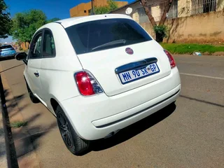 2017 FIAT 500 AUTOMATIC TRANSMISSION IN EXCELLENT CONDITION