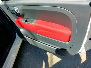 2017 FIAT 500 AUTOMATIC TRANSMISSION IN EXCELLENT CONDITION