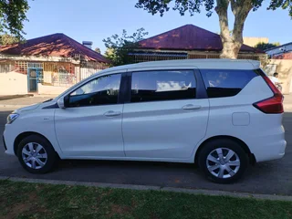 2023 TOYOTA RUMION 1.5 SX MANUAL TRANSMISSION IN EXCELLENT CONDITION WITH SERVICE BOOK