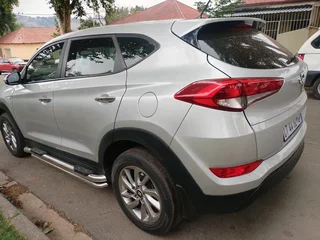 2018 HYUNDAI TUCSON 2.0 AUTOMATIC TRANSMISSION IN EXCELLENT CONDITION