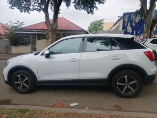 2020 AUDI Q2 1.0 30TFSI AUTOMATIC TRANSMISSION IN EXCELLENT CONDITION WITH REVERSE SENSORS