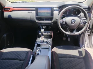 2023 RENAULT KIGER 1.0 TURBO AUTOMATIC TRANSMISSION IN EXCELLENT CONDITION WITH SERVICE BOOK