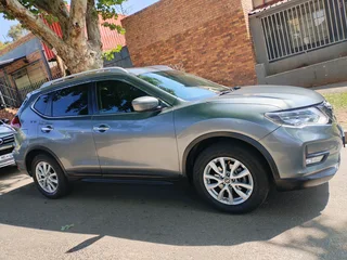 2022 Nissan Xtrail 2.5 City 4x4 Automatic Transmission In Excellent Condition With Service Book