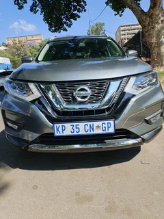 2022 NISSAN XTRAIL 2.5 CITY 4X4 AUTOMATIC TRANSMISSION IN EXCELLENT CONDITION WITH SERVICE BOOK