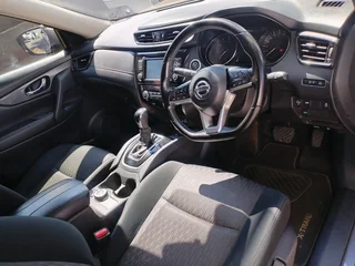 2022 NISSAN XTRAIL 2.5 CITY 4X4 AUTOMATIC TRANSMISSION IN EXCELLENT CONDITION WITH SERVICE BOOK