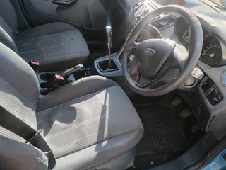 2011 FORD FIESTA 1.4 MANUAL TRANSMISSION IN EXCELLENT CONDITION