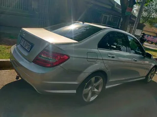 2014 MERCEDES BENZ C200 EDITION C AUTOMATIC TRANSMISSION IN EXCELLENT CONDITION WITH FULL SERVICE HI