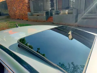 2014 MERCEDES BENZ C200 EDITION C AUTOMATIC TRANSMISSION IN EXCELLENT CONDITION WITH FULL SERVICE HI