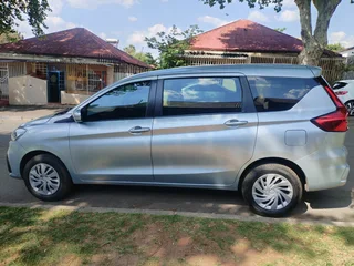 2023 TOYOTA RUMION 1.5 MANUAL TRANSMISSION IN EXCELLENT CONDITION