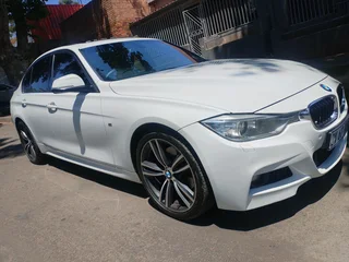 2016 BMW 328I M SPORT TWIN TURBO AUTOMATIC TRANSMISSION IN EXCELLENT CONDITION