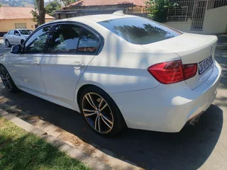 2016 BMW 328I M SPORT TWIN TURBO AUTOMATIC TRANSMISSION IN EXCELLENT CONDITION