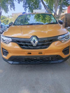 2022 RENAULT TRIBER 1.0 MANUAL TRANSMISSION IN EXCELLENT CONDITION