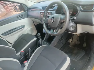 2022 RENAULT TRIBER 1.0 MANUAL TRANSMISSION IN EXCELLENT CONDITION