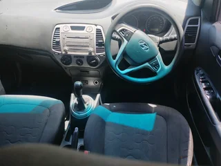 2010 HYUNDAI I20 MANUAL TRANSMISSION 1.6 IN EXCELLENT CONDITION