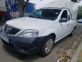 2023 NISSAN NP200 BAKKIE 1.6 IN EXCELLENT CONDITION WITH CANOPY