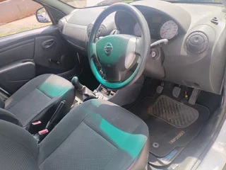 2023 NISSAN NP200 BAKKIE 1.6 IN EXCELLENT CONDITION WITH CANOPY