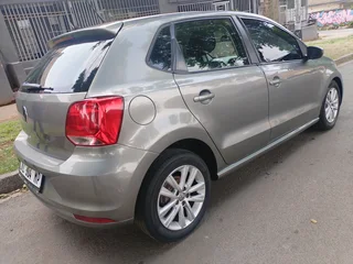 2019 VOLKSWAGEN POLO VIVO 1.4 MANUAL TRANSMISSION IN EXCELLENT CONDITION, SERVICE BOOK AND SPARE KEY