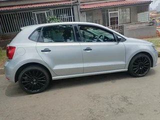 2017 Volkswagen Polo Tsi 1.2 Manual Transmission In Excellent Condition