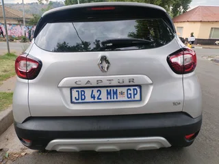 2019 RENAULT CAPTUR 900T MANUAL TRANSMISSION IN EXCELLENT CONDITION