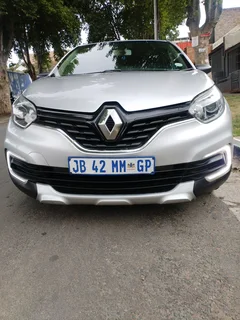 2019 RENAULT CAPTUR 900T MANUAL TRANSMISSION IN EXCELLENT CONDITION