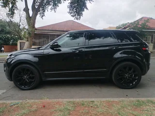 2014 RANGE ROVER EVOQUE SI4 2.0 4X4 AUTOMATIC TRANSMISSION IN EXCELLENT CONDITION