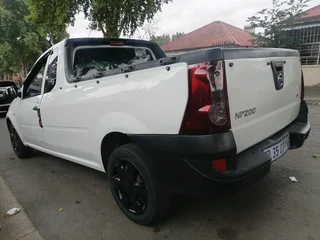2019 NISSAN NP200 BAKKIE 1.6 IN EXCELLENT CONDITION