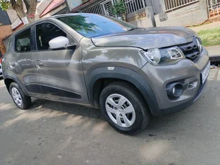 2018 RENAULT KWID 1.0 MANUAL TRANSMISSION IN EXCELLENT CONDITION WITH FULL SERVICE HISTORY