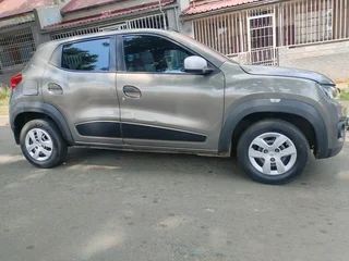 2018 RENAULT KWID 1.0 MANUAL TRANSMISSION IN EXCELLENT CONDITION WITH FULL SERVICE HISTORY