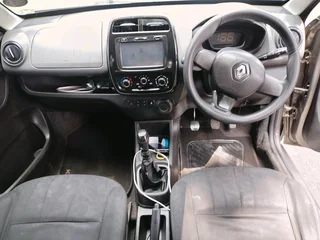 2018 RENAULT KWID 1.0 MANUAL TRANSMISSION IN EXCELLENT CONDITION WITH FULL SERVICE HISTORY