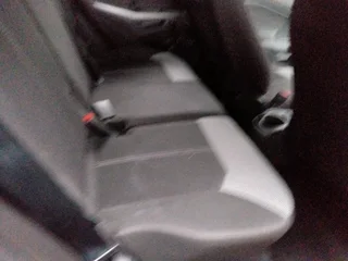 2017 FORD ECOSPORT 1.5 MANUAL TRANSMISSION IN EXCELLENT CONDITION WITH SERVICE BOOK AND SPARE KEYS